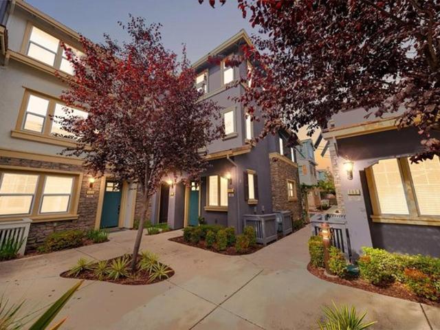 Townhouse for sale in Sunnyvale, California