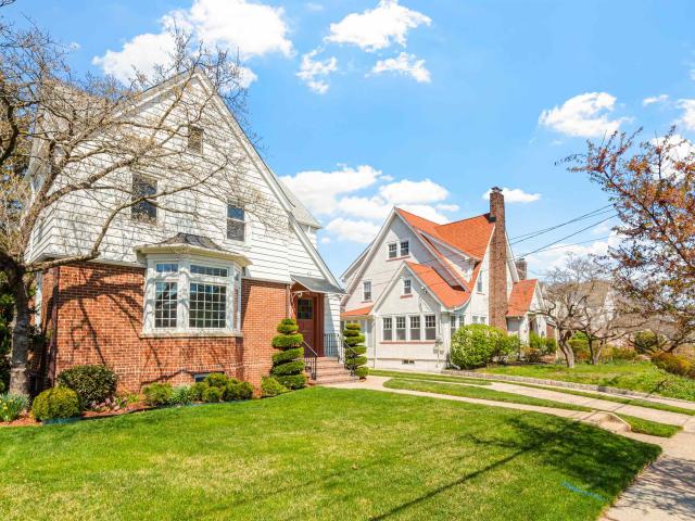 House for sale in Rutherford, New Jersey