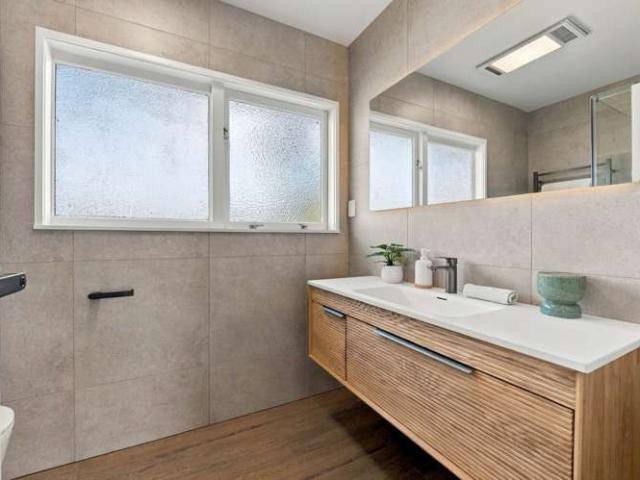House for sale in Howick, Oroua County