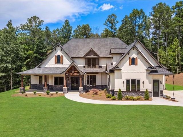 House for sale in Dawsonville, Georgia