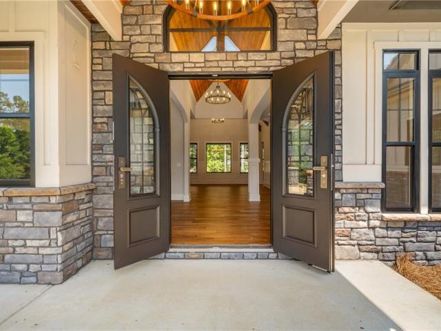 House for sale in Dawsonville, Georgia