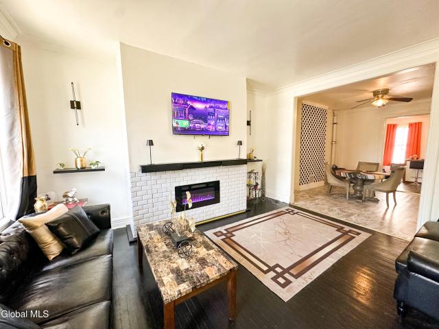 House for sale in Albany, New York