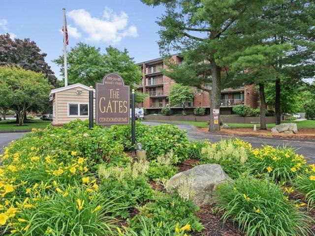 Condo for sale in Stoneham, Massachusetts