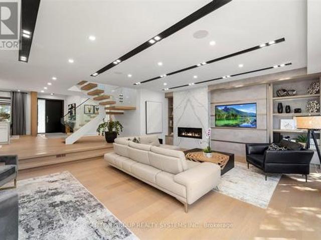 House for sale in Woburn, Ontario
