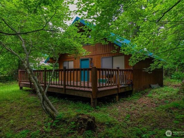 House for sale in Packwood, Washington