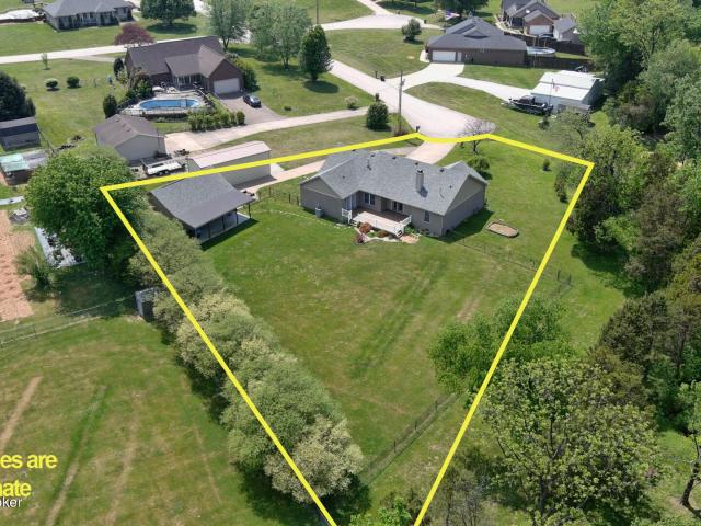 House for sale in Shepherdsville, Kentucky