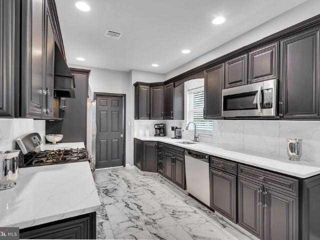 House for sale in Manahawkin, New Jersey