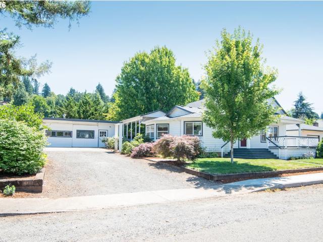 House for sale in Oregonia