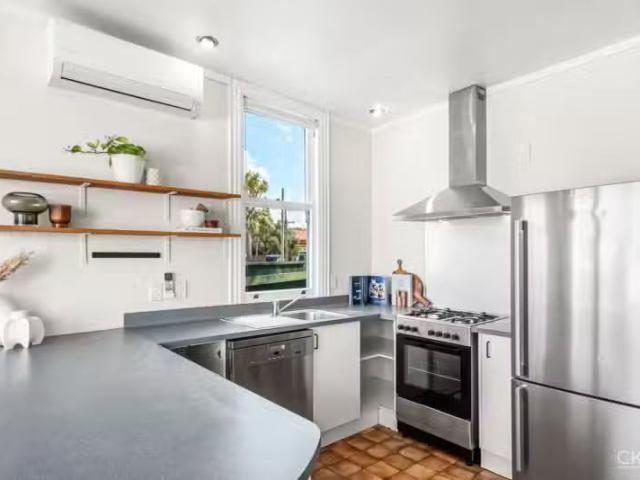 House for sale in Days Bay, Wellington