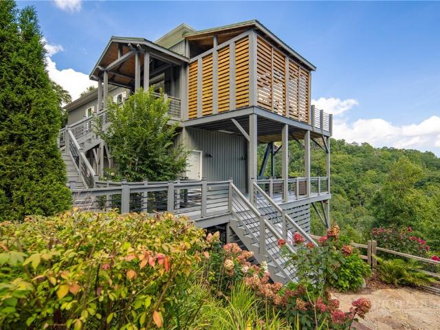 House for sale in Blowing Rock, North Carolina