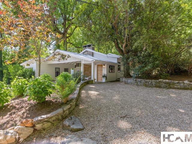 House for sale in Highlands, North Carolina