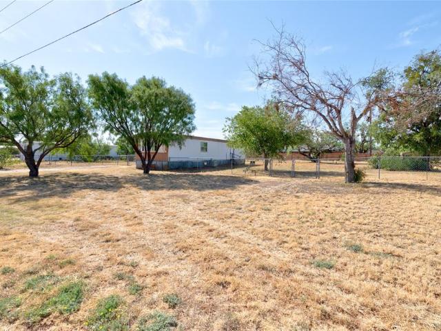 House for sale in Taylor, Texas