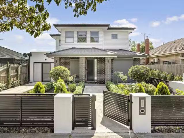 House for rent in West Footscray