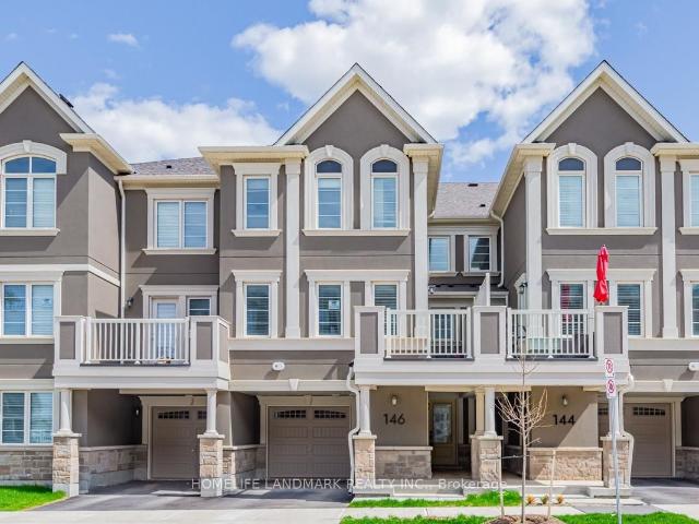 Townhouse for rent in Woburn, Ontario