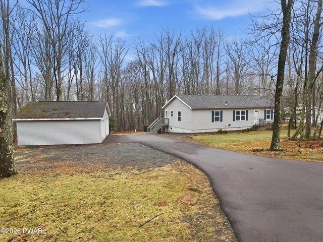 House for sale in Hawley, Pennsylvania