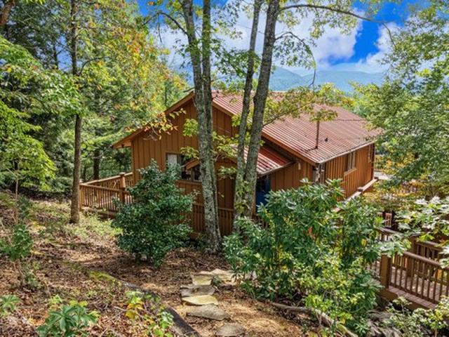 House for sale in Townsend, East Tennessee