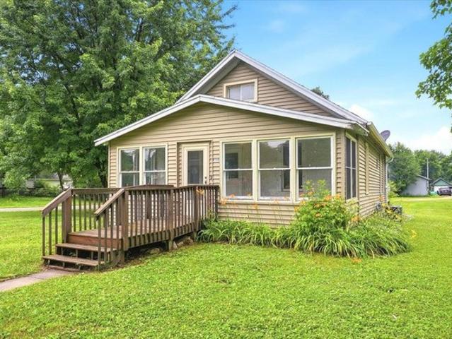 House for sale in Elmwood, Wisconsin