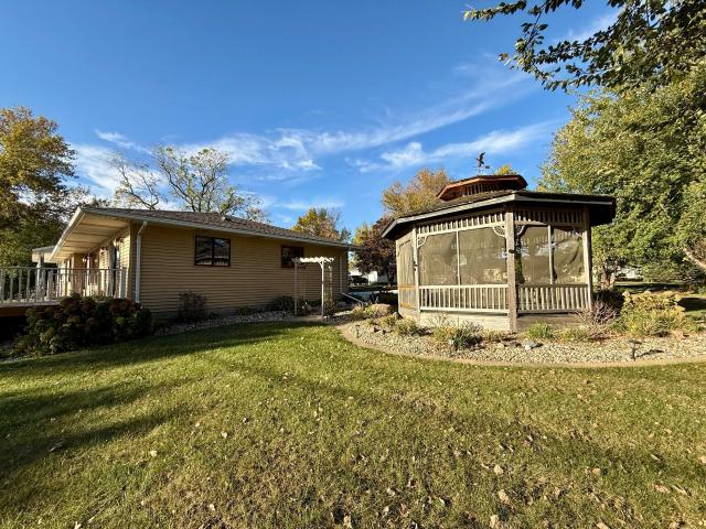 House for sale in Alden, Minnesota