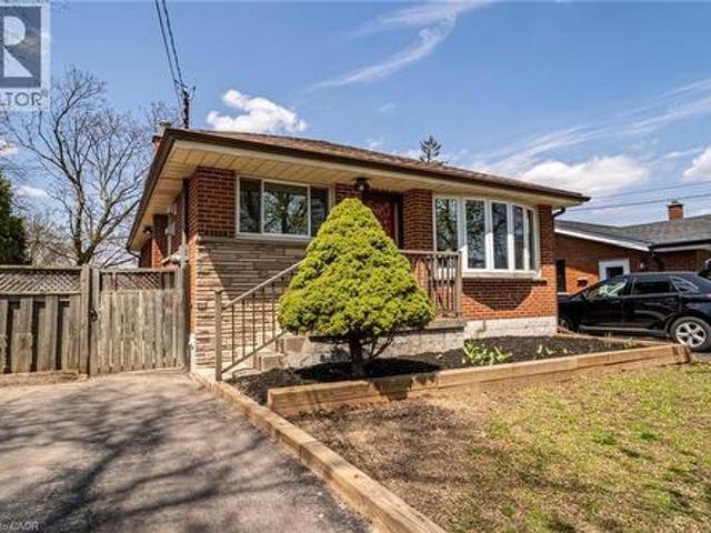 House for rent in Ancaster, Ontario