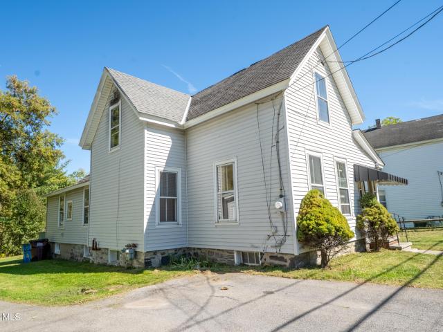 House for sale in DuBois Gardens, City of Gloversville