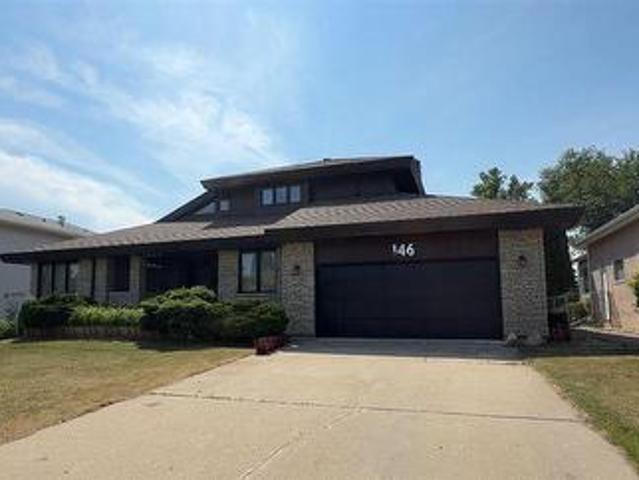 House for sale in Portage La Prairie, Manitoba