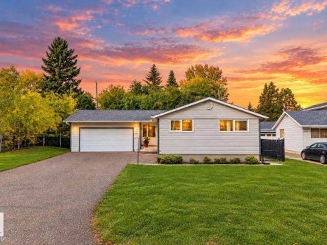 House for sale in Sherwood Park, Alberta