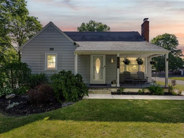 House for sale in Oak Hill, New York
