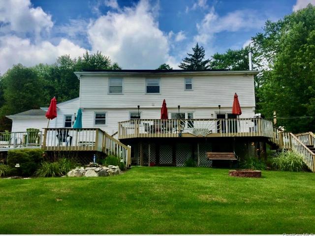 House for sale in Putnam Valley, New York