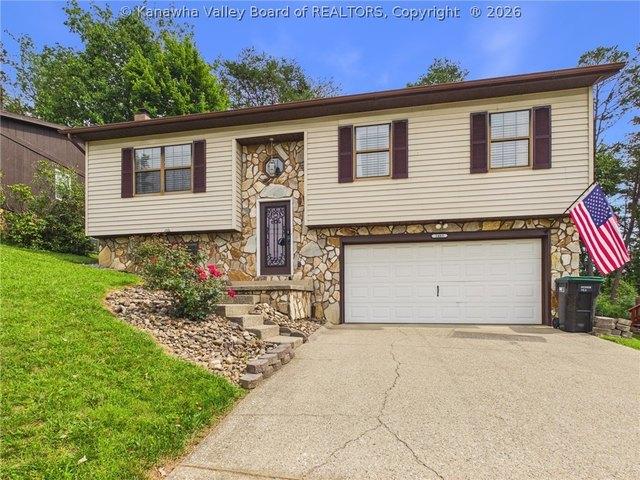 House for sale in Scott Depot, West Virginia