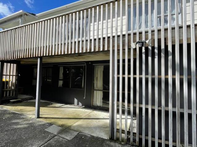 Apartment for rent in Verrans Corner, Kaipātiki
