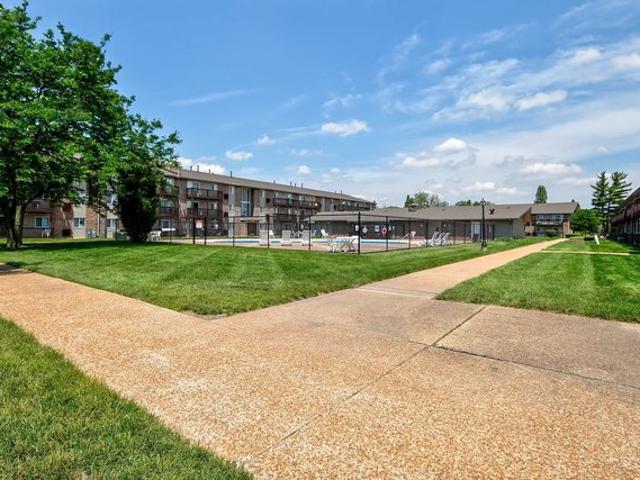 Condo for sale in Oak Forest, Illinois