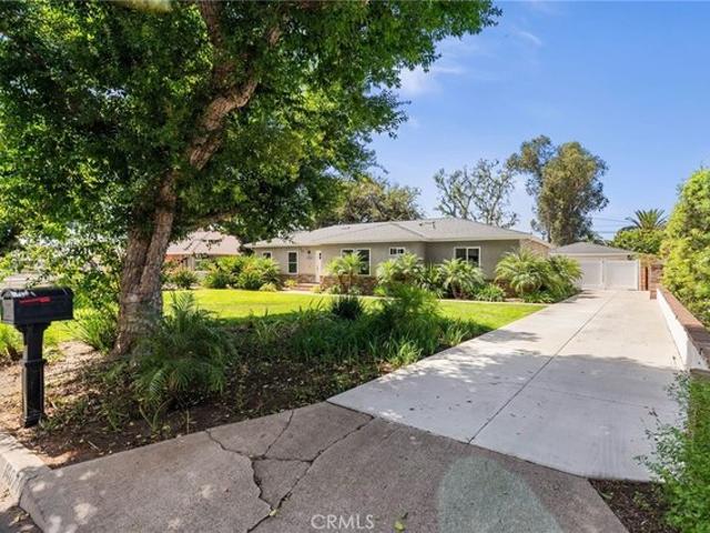 House for sale in Santa Ana, California
