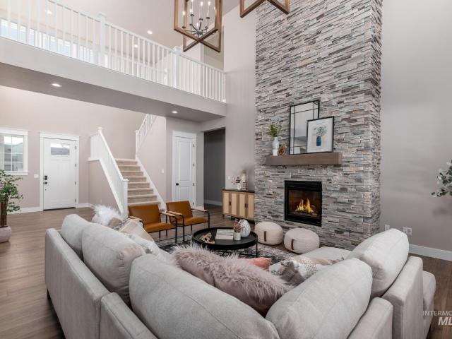 House for sale in Caldwell, Canyon County