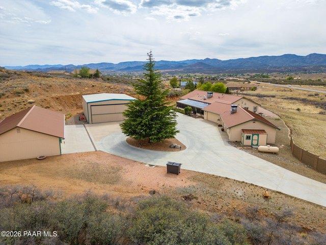 House for sale in Dewey, Arizona