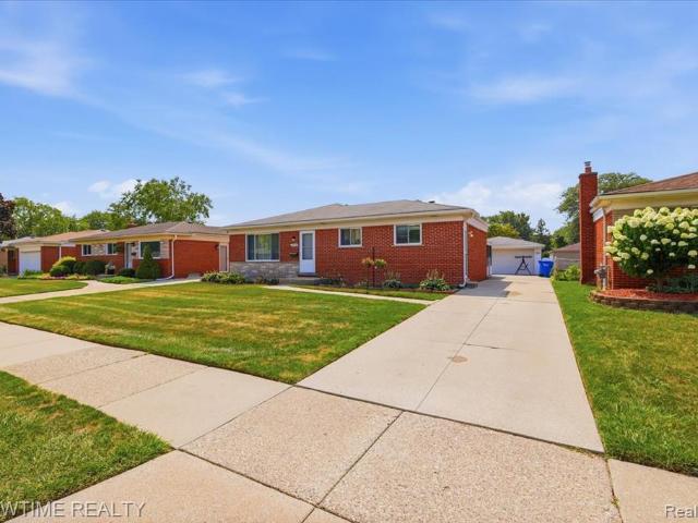 House for sale in Warren, Michigan