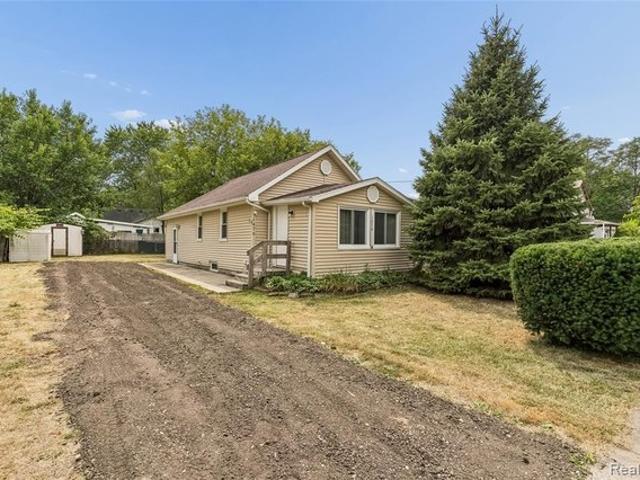 House for sale in Burton, Michigan