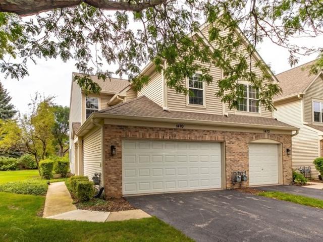 Townhouse for sale in Grayslake, Illinois