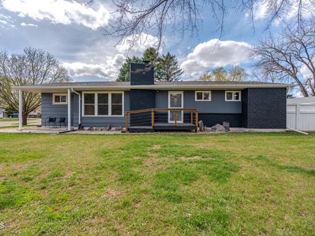 House for sale in Bismarck, North Dakota