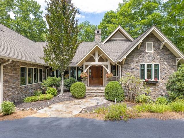 House for sale in Highlands, North Carolina