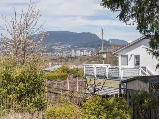 House for sale in Mary Hill, Port Coquitlam