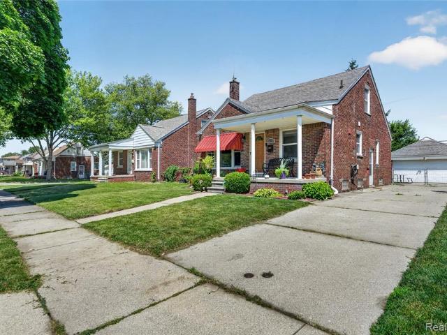 House for sale in Lincoln Park, Michigan