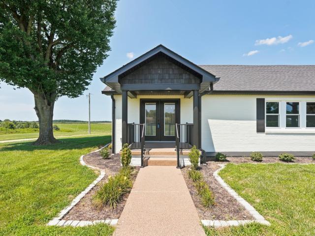 House for sale in Kuttawa, Kentucky