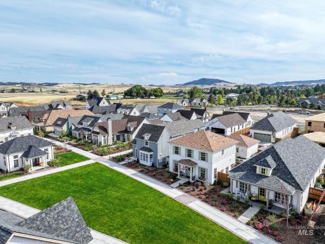 House for sale in Moscow, Latah County