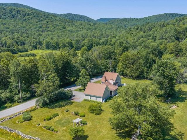 House for sale in Chester, Windsor County
