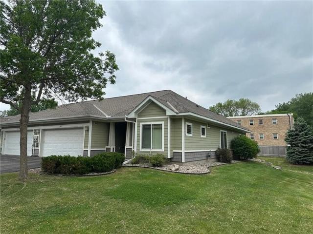 Townhouse for sale in Chaska