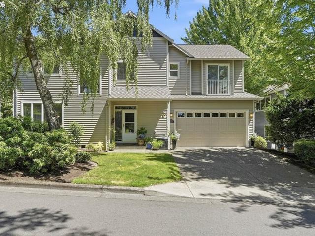 Townhouse for sale in Oregonia