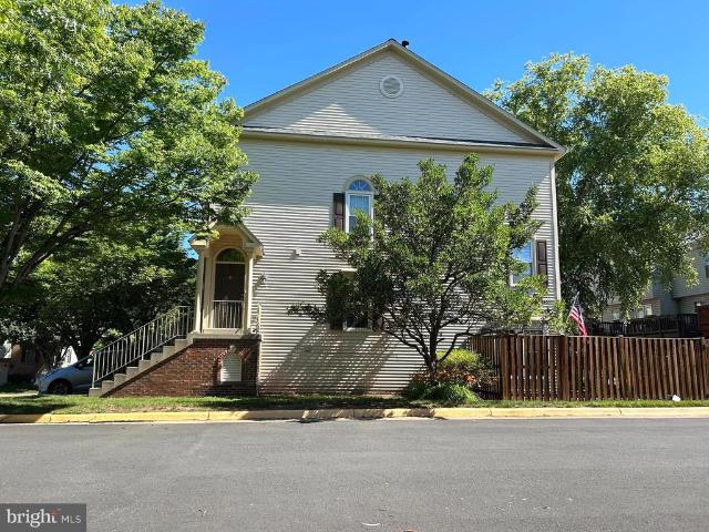 Townhouse for sale in Virginia