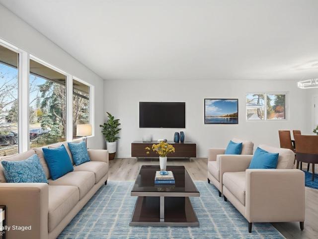 House for sale in Wedgewood, Alberta