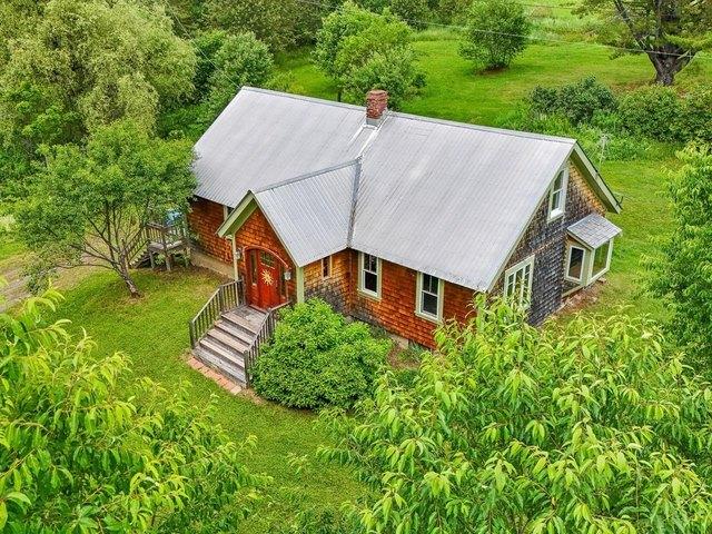 House for sale in Williamstown, Vermont