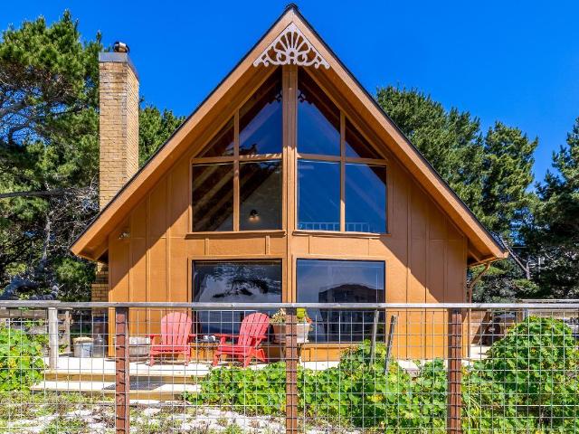 Property for sale in Manchester, California